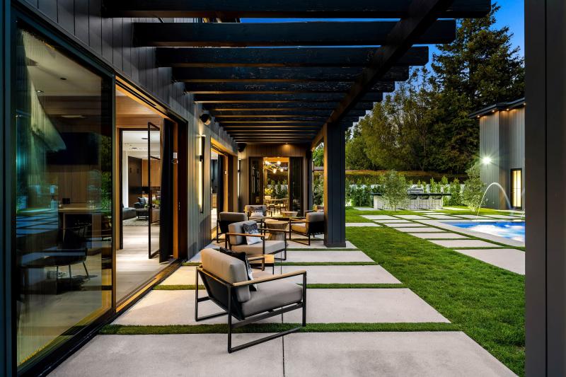 Créer une terrasse de jardin qui allie esthétique et praticité